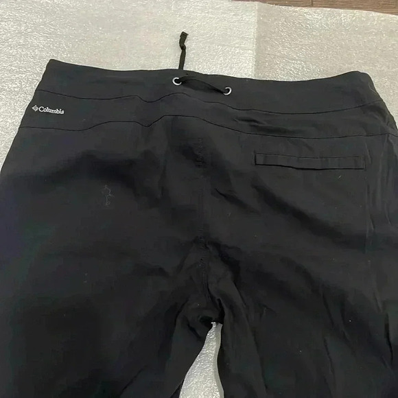 [US14]  Columbia Omni-Shield Advanced Repellency Pants - Picture 10 of 10